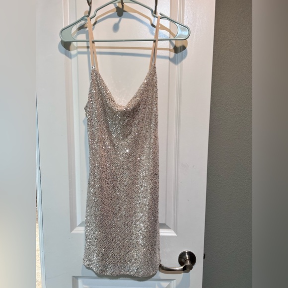 Dresses & Skirts - Sequence dress